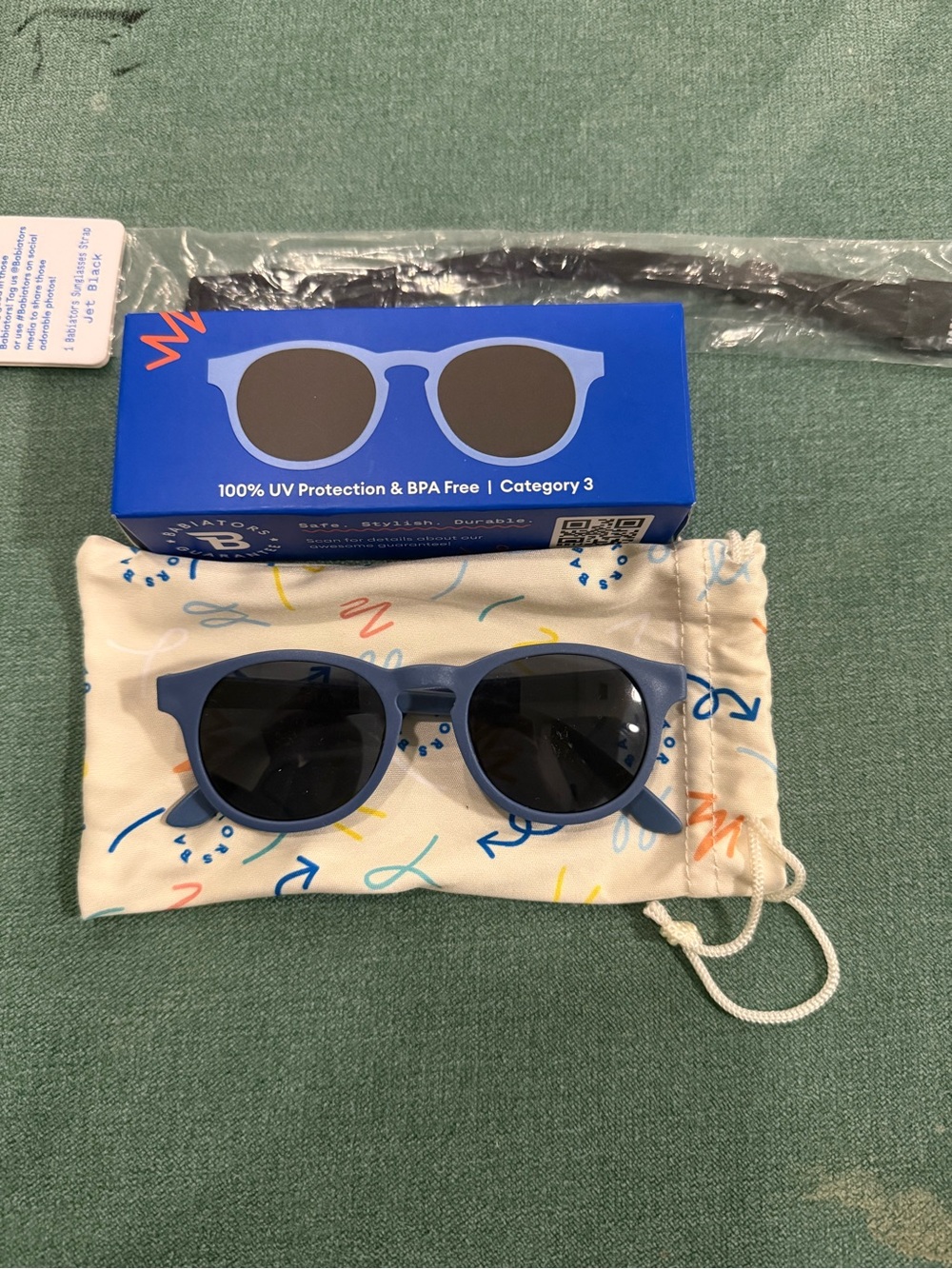 NEW Babiators -  Kids Blue Round Sunglasses with Pouch